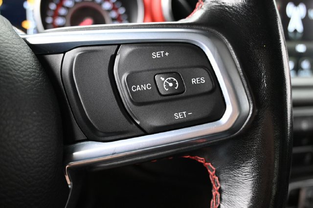 Certified 2020 Jeep Gladiator Rubicon AWD/4WD image 27