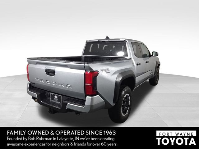 Used 2024 Toyota Tacoma TRD Off-Road AWD/4WD image 7