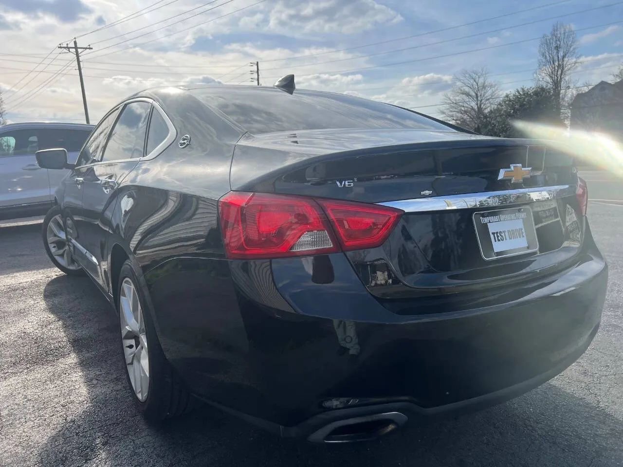 Used 2018 Chevrolet Impala Premier FWD image 8