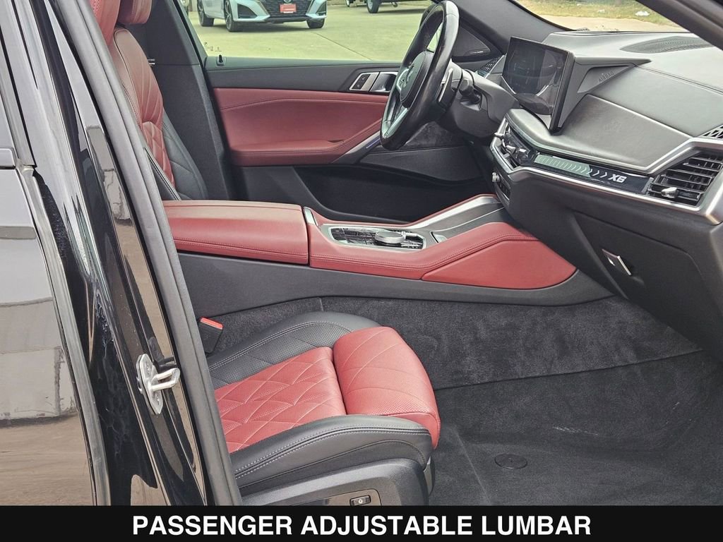 Used 2024 BMW X6 xDrive40i w/ Premium Package image 28