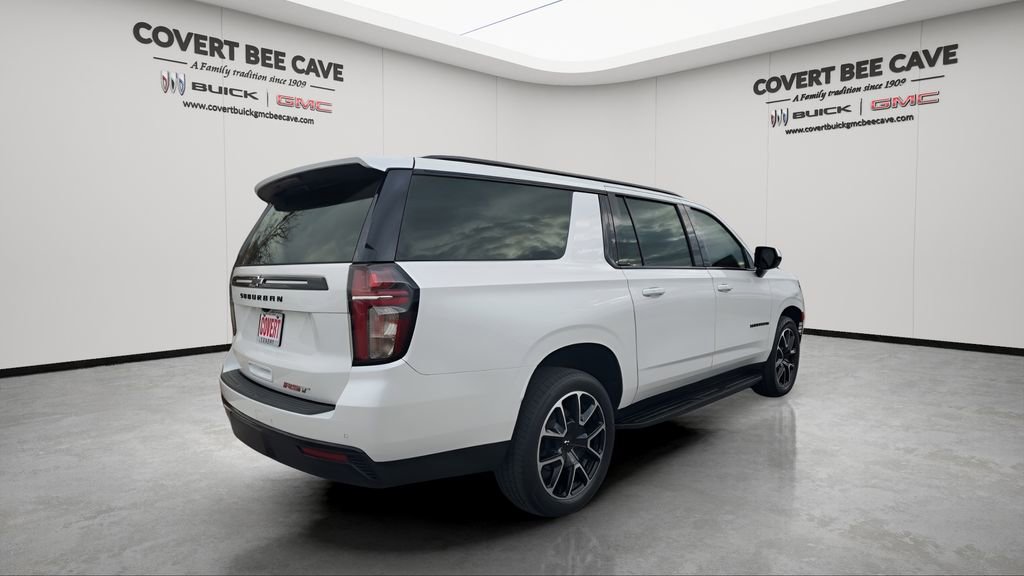 Used 2023 Chevrolet Suburban RST image 9