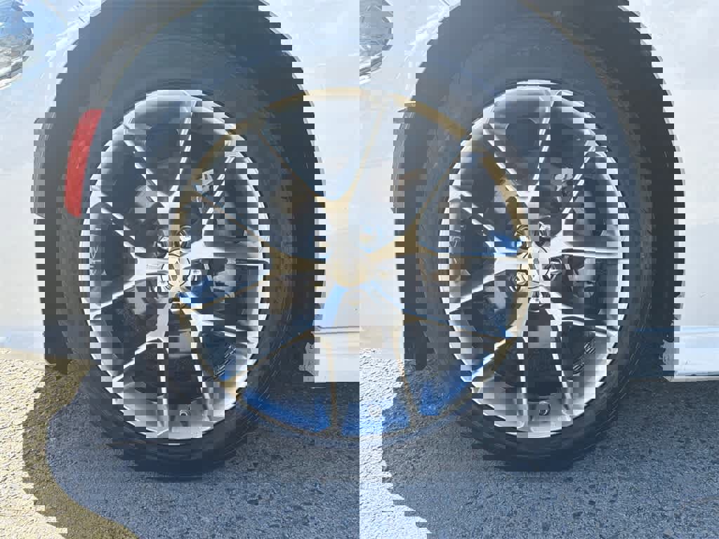 Used 2023 Dodge Charger GT image 9