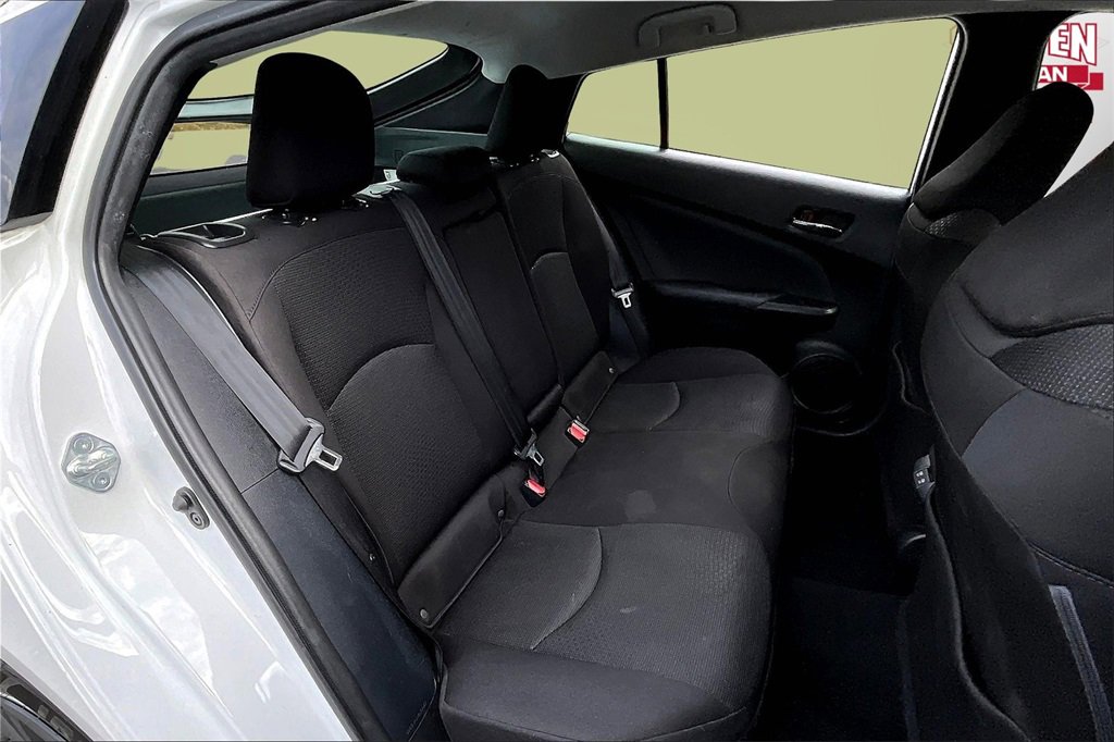 Used 2022 Toyota Prius L Eco image 23