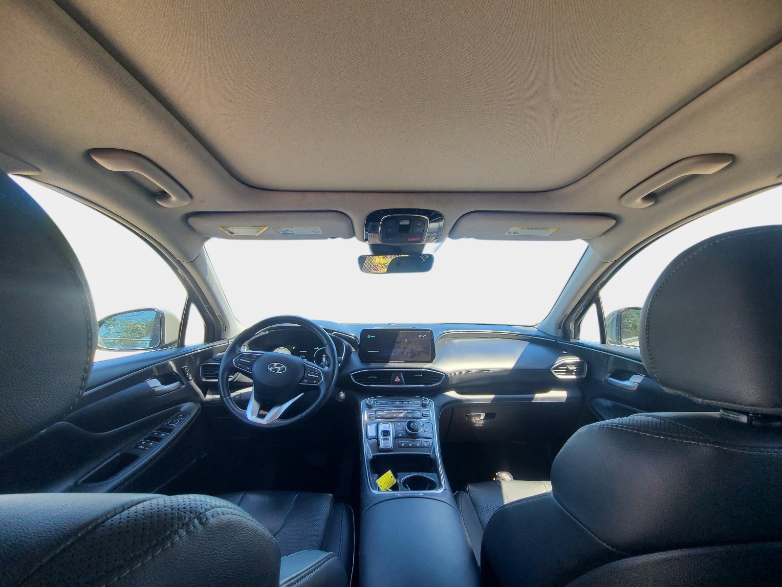 Certified 2022 Hyundai Santa Fe Limited image 9