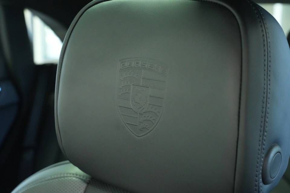 New 2026 Porsche Macan AWD/4WD image 34