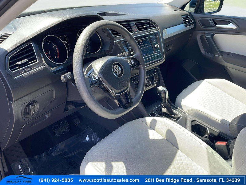 Used 2020 Volkswagen Tiguan S image 18