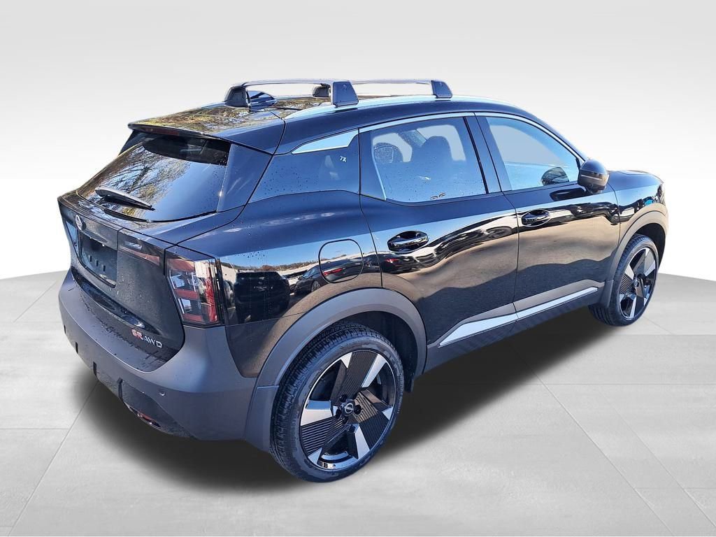 New 2026 Nissan Kicks SR w/ Cold Weather Package image 5