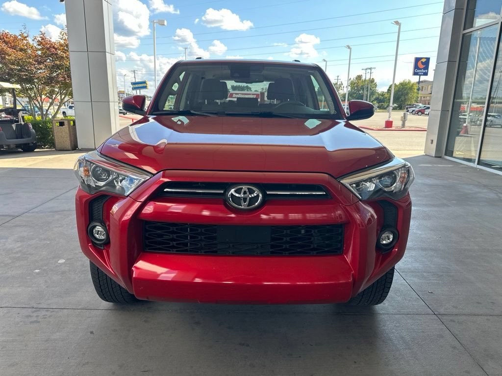 Used 2021 Toyota 4Runner SR5 AWD/4WD image 2