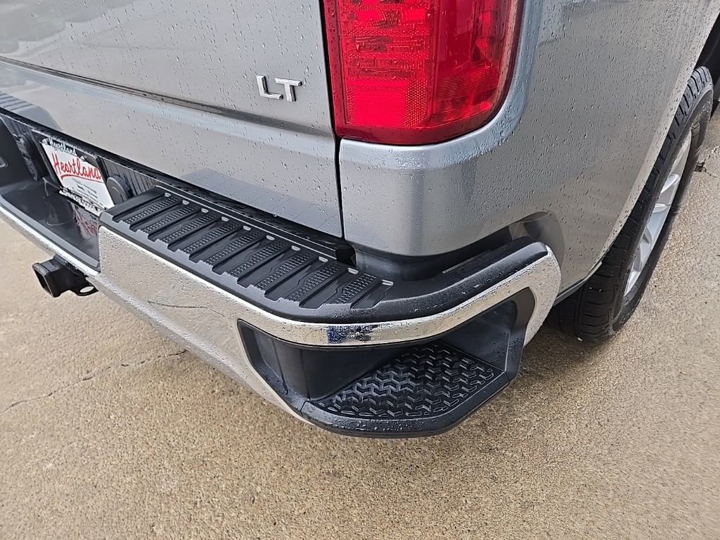 Used 2025 Chevrolet Silverado 1500 LT image 26