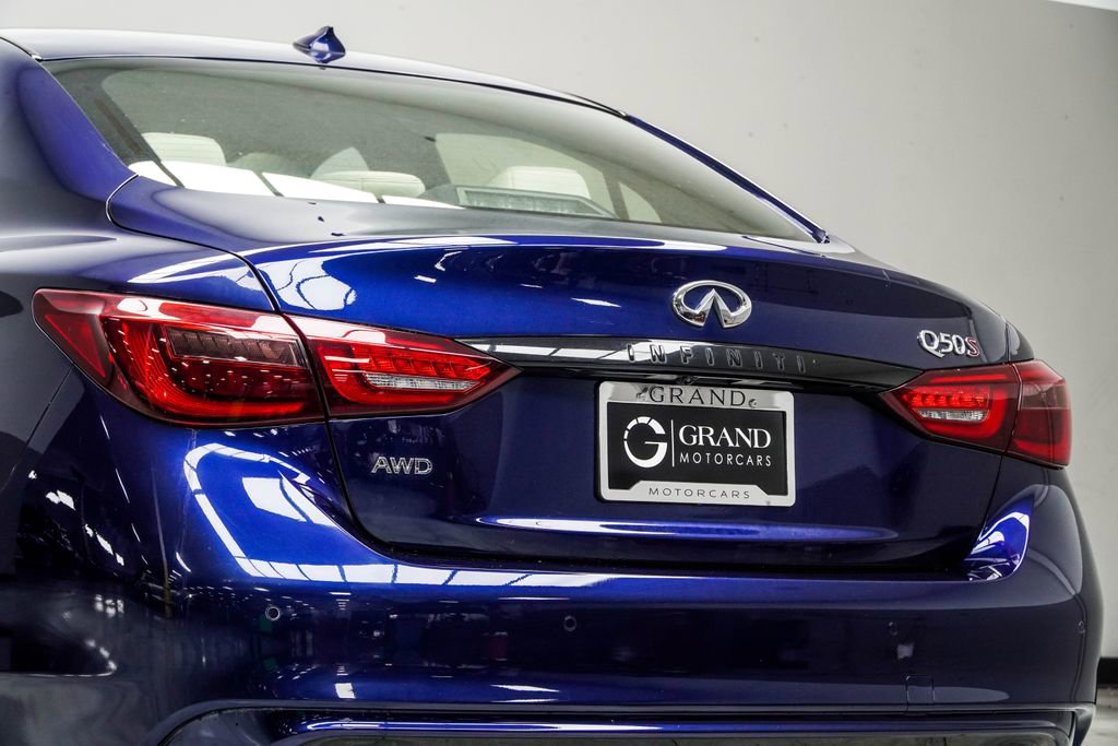 Used 2022 INFINITI Q50 Red Sport 400 image 12