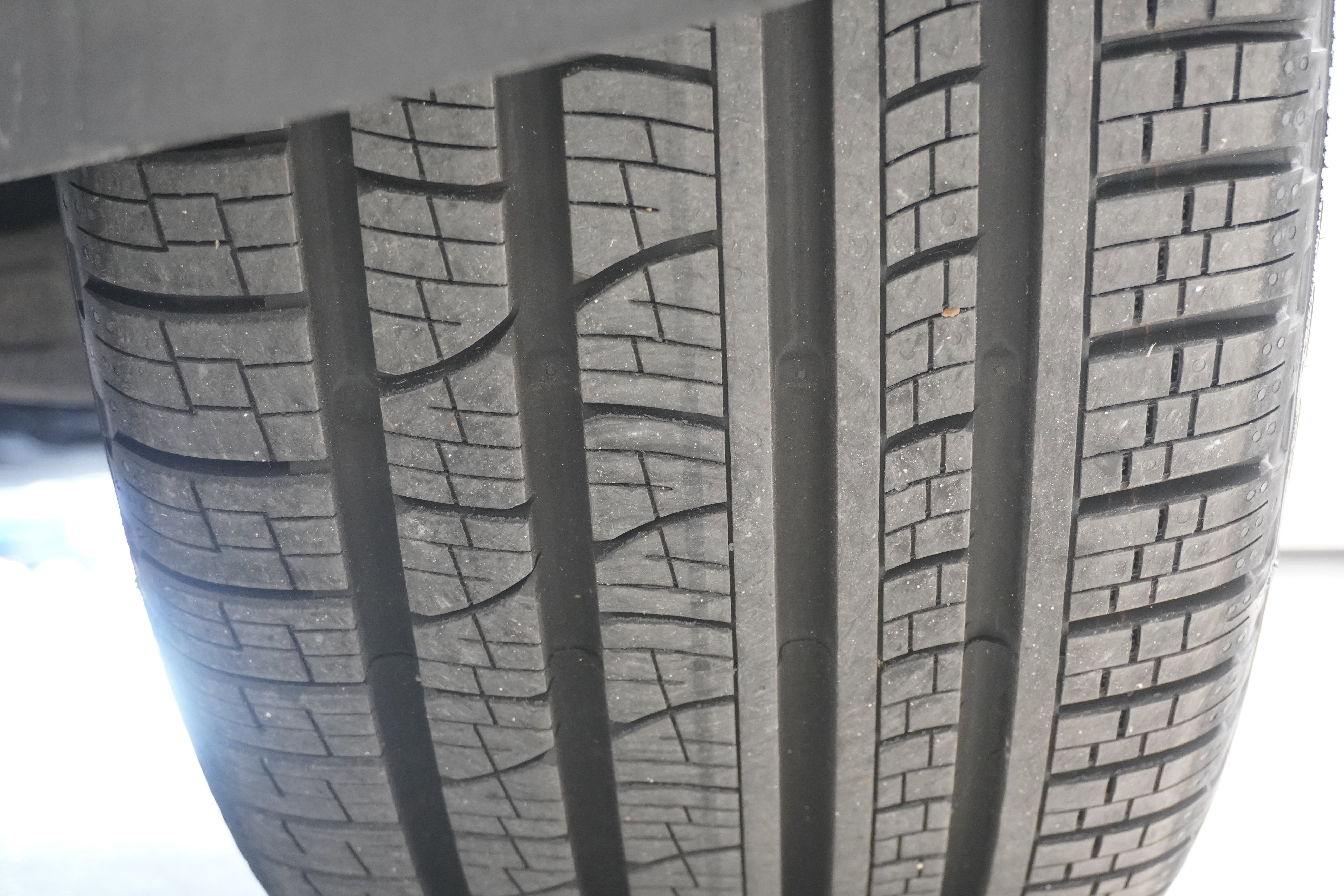 Used 2015 Porsche Macan Turbo image 27