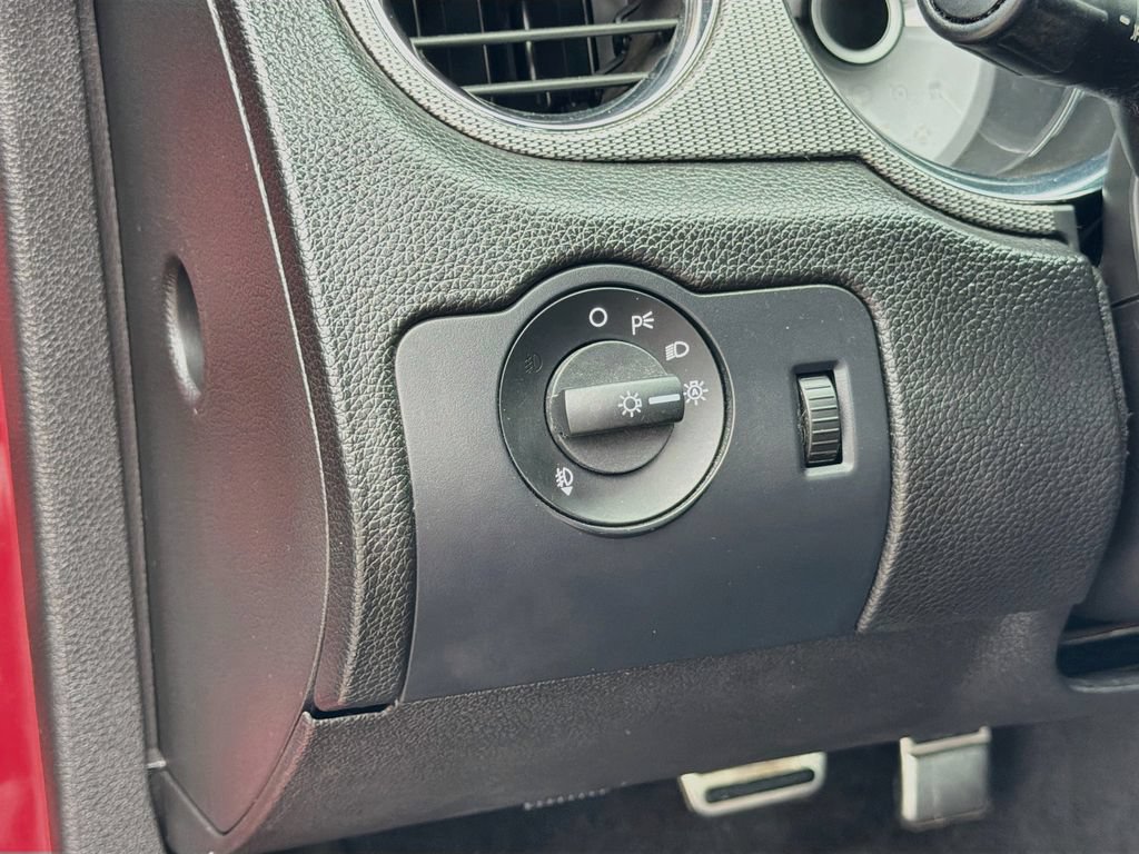 Used 2013 Ford Mustang GT Premium w/ Electronics Pkg RWD image 10