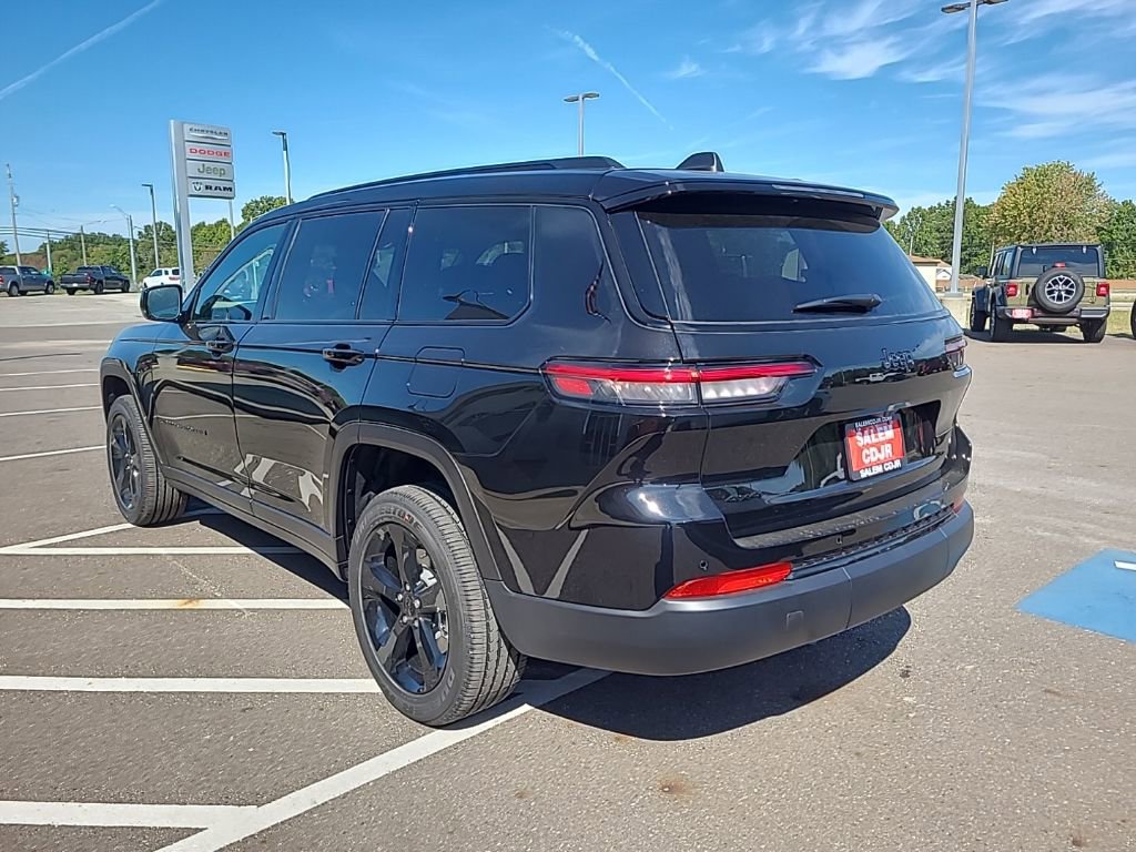 New 2025 Jeep Grand Cherokee L Altitude image 6
