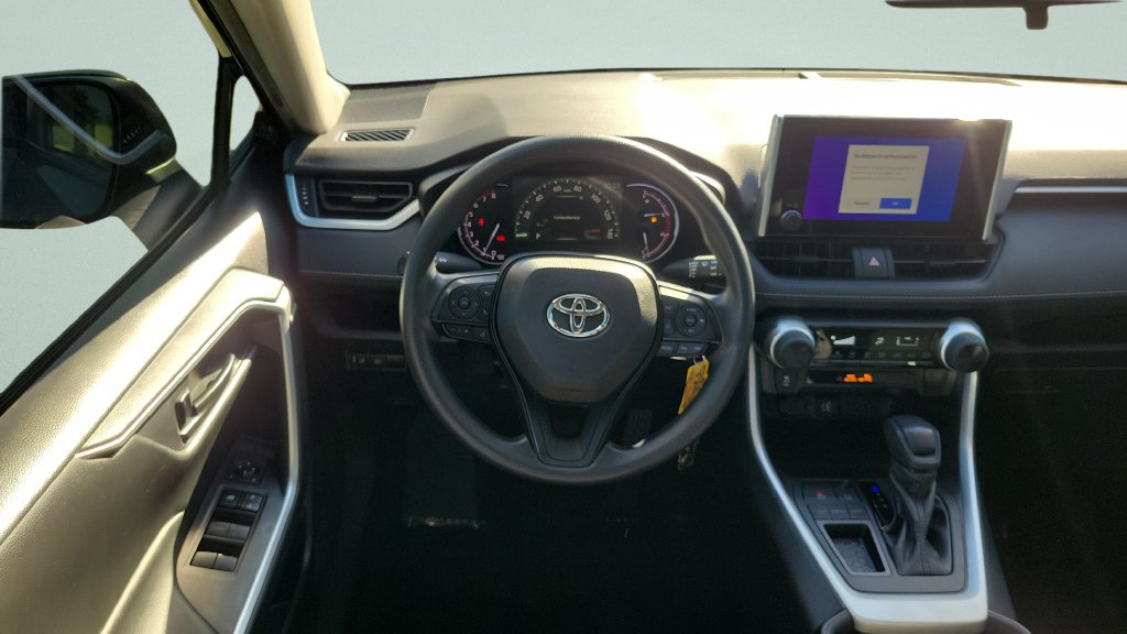 Used 2023 Toyota RAV4 LE FWD image 11