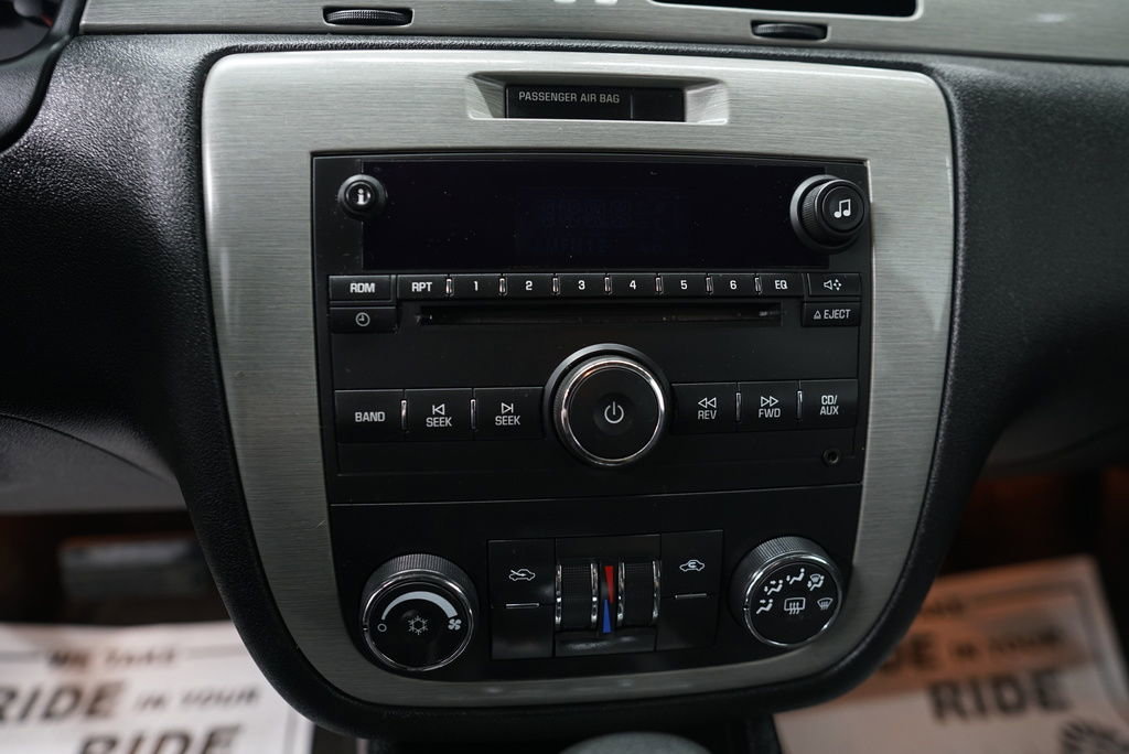 Used 2007 Chevrolet Impala LT FWD image 22