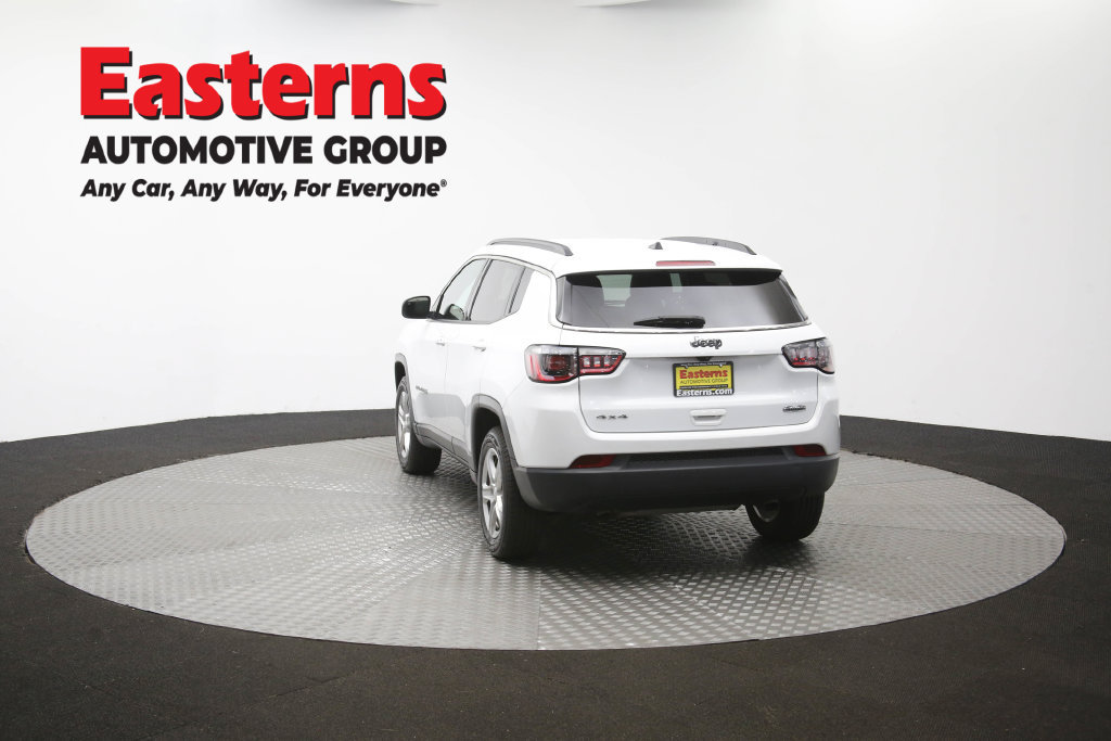 Used 2024 Jeep Compass Latitude AWD/4WD image 65