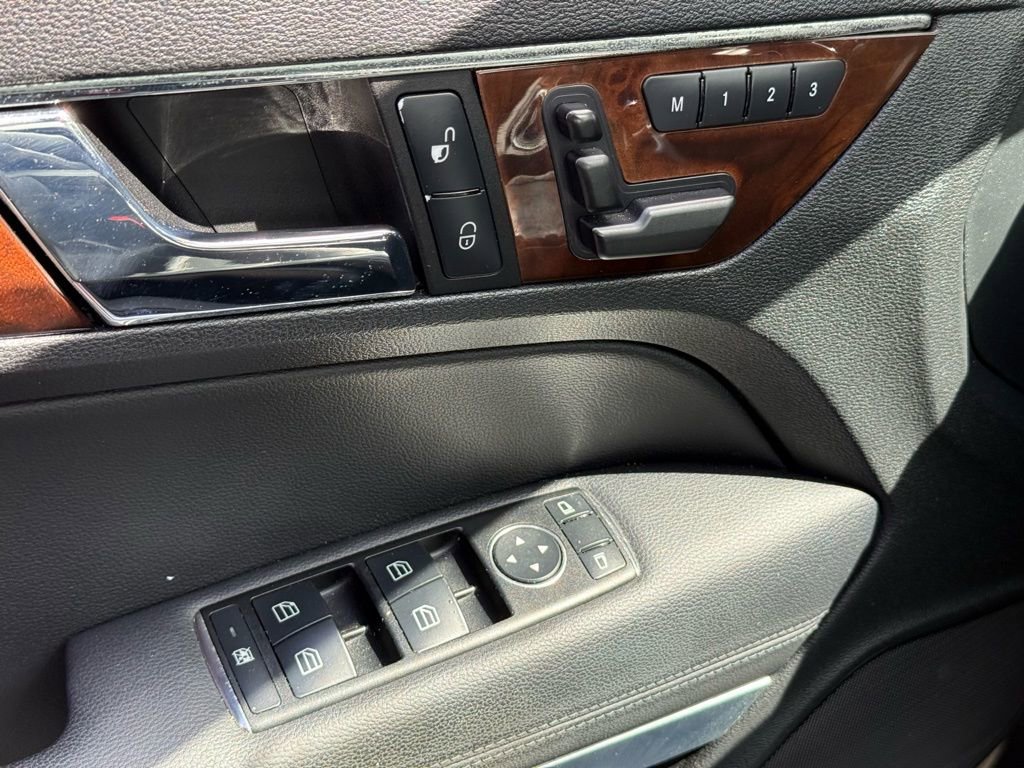 Used 2011 Mercedes-Benz E 350 Cabriolet image 13