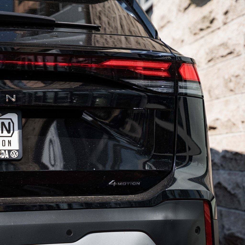 New 2026 Volkswagen Tiguan SE AWD/4WD image 7
