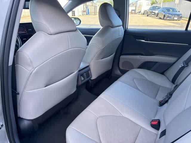 Used 2024 Toyota Camry XSE FWD image 19