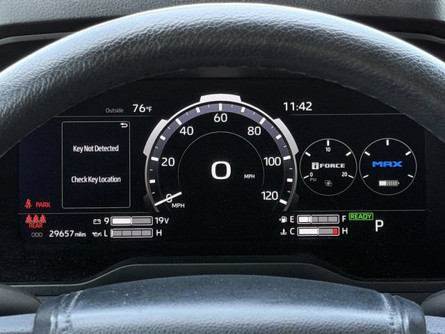 Used 2024 Toyota Tundra Limited AWD/4WD image 16