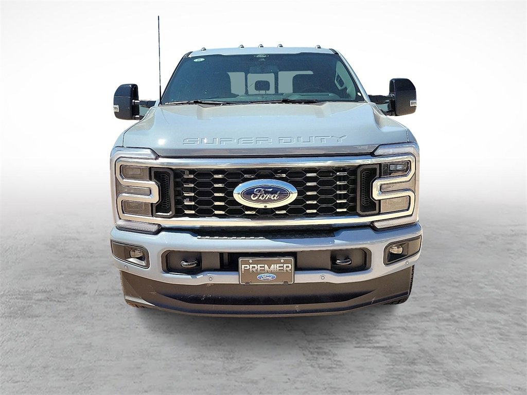 New 2026 Ford F350 Platinum image 3