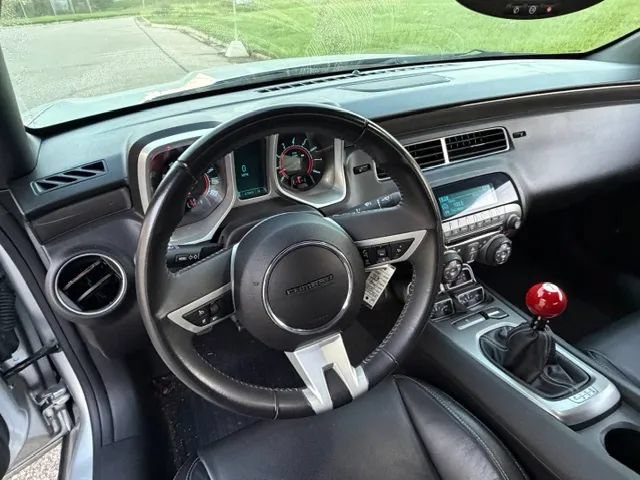 Used 2010 Chevrolet Camaro LT w/ RS Package RWD image 18
