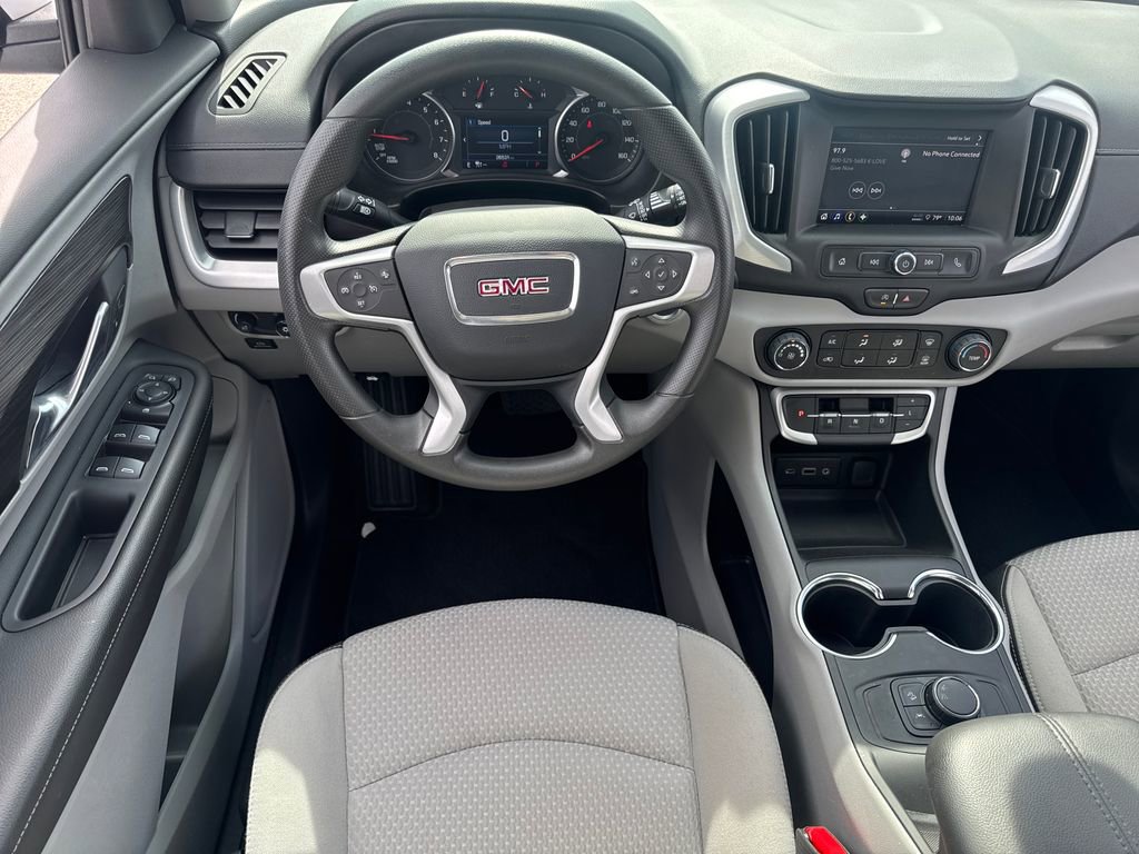 Used 2024 GMC Terrain SLE image 14