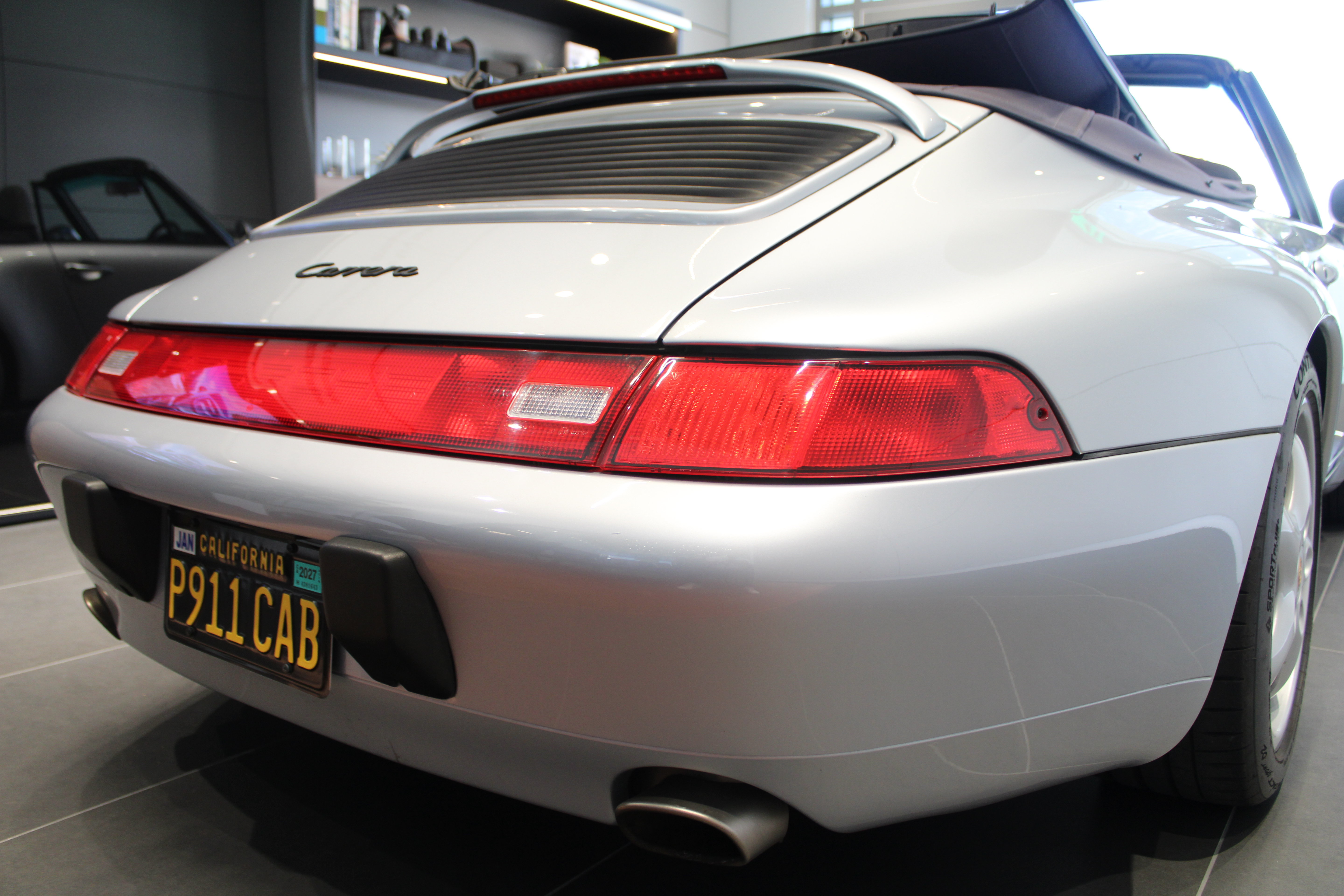 Used 1996 Porsche 911 Cabriolet image 66