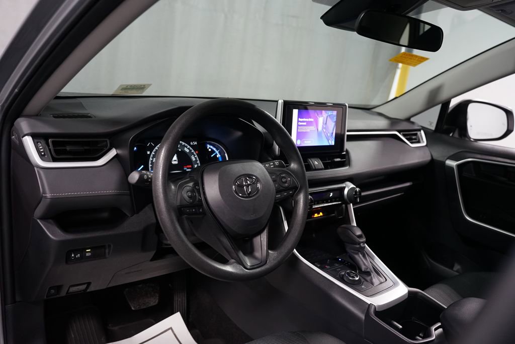 Used 2025 Toyota RAV4 LE image 11