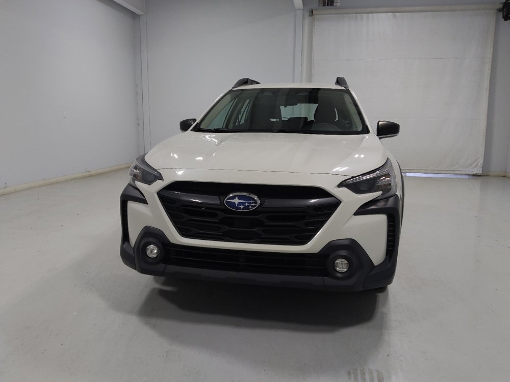 Used 2023 Subaru Outback AWD/4WD image 15