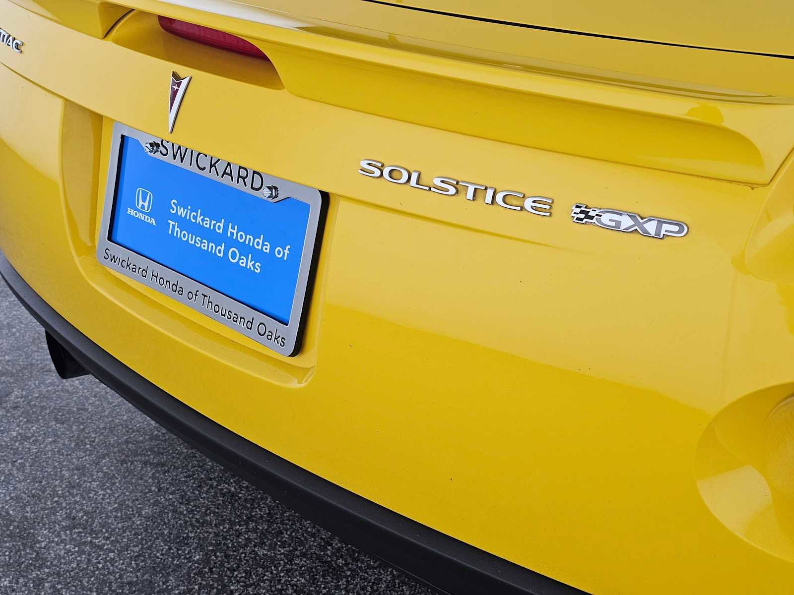 Used 2008 Pontiac Solstice GXP w/ Premium Package image 12