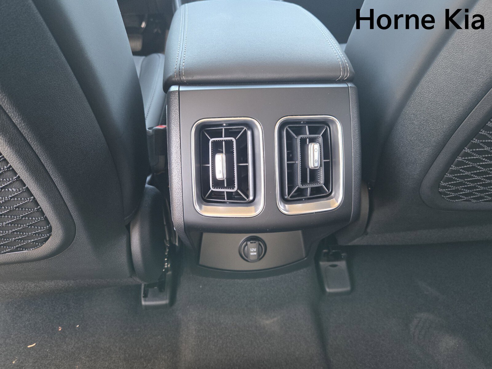 New 2025 Kia Sorento EX w/ EX Panoramic Sunroof Package image 13