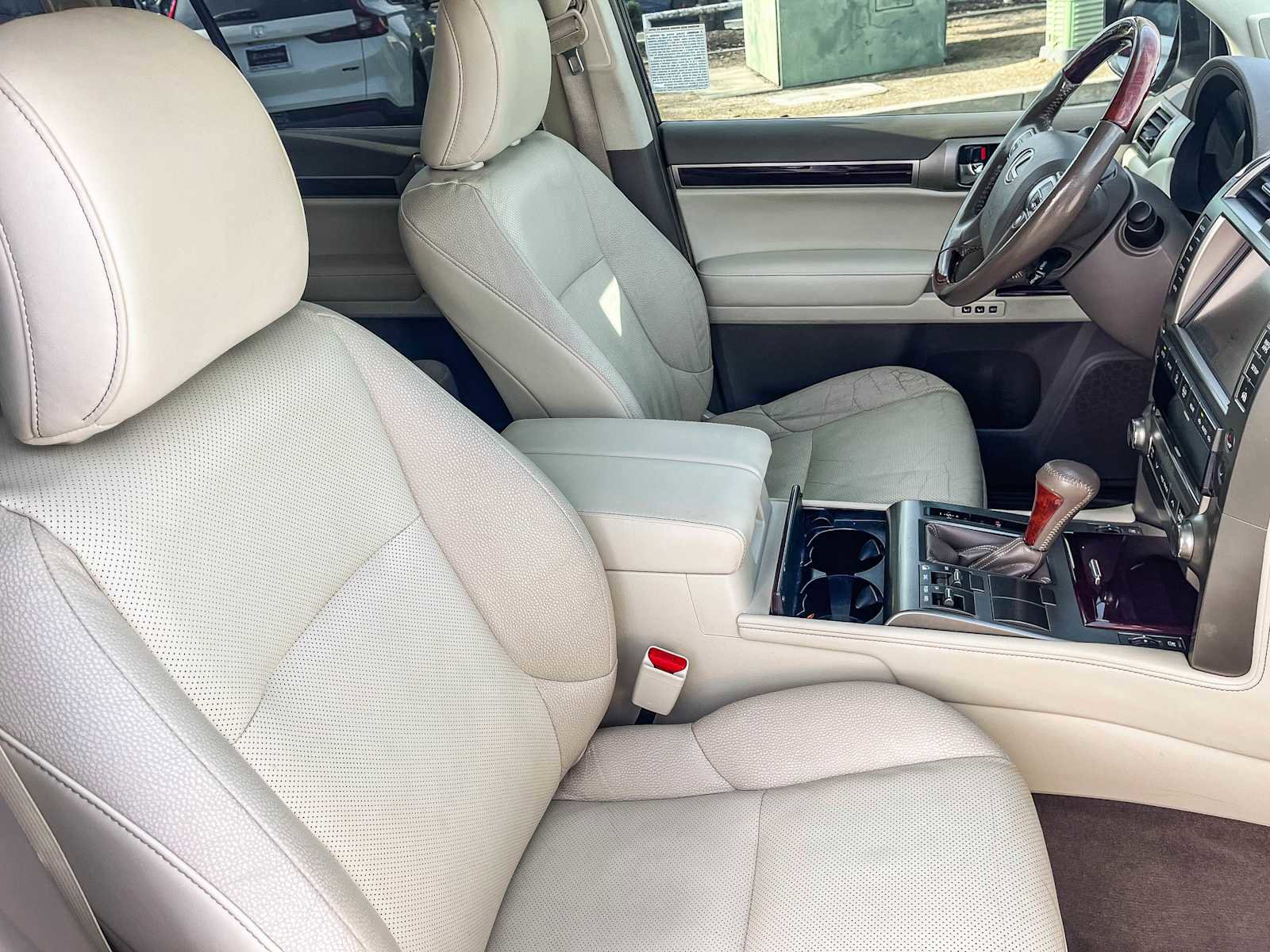 Used 2016 Lexus GX 460 w/ Premium Package image 16