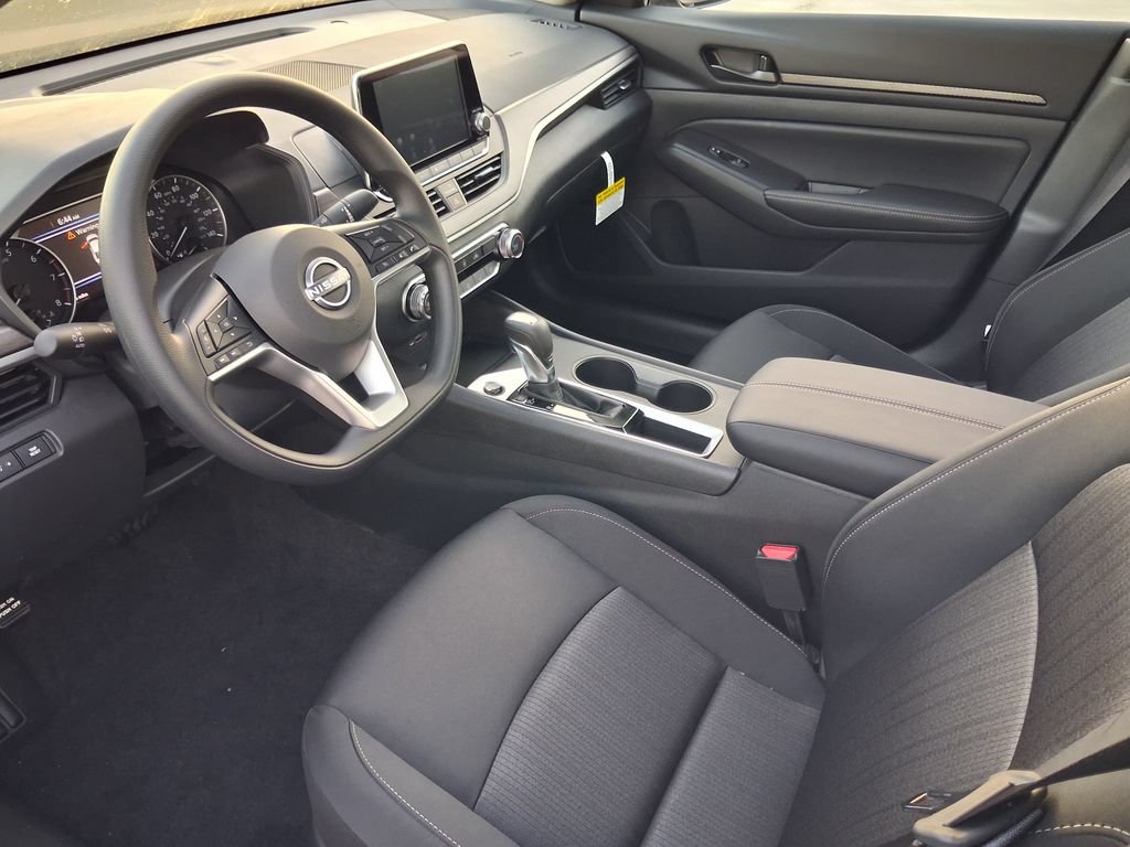 New 2026 Nissan Altima 2.5 SV FWD image 7