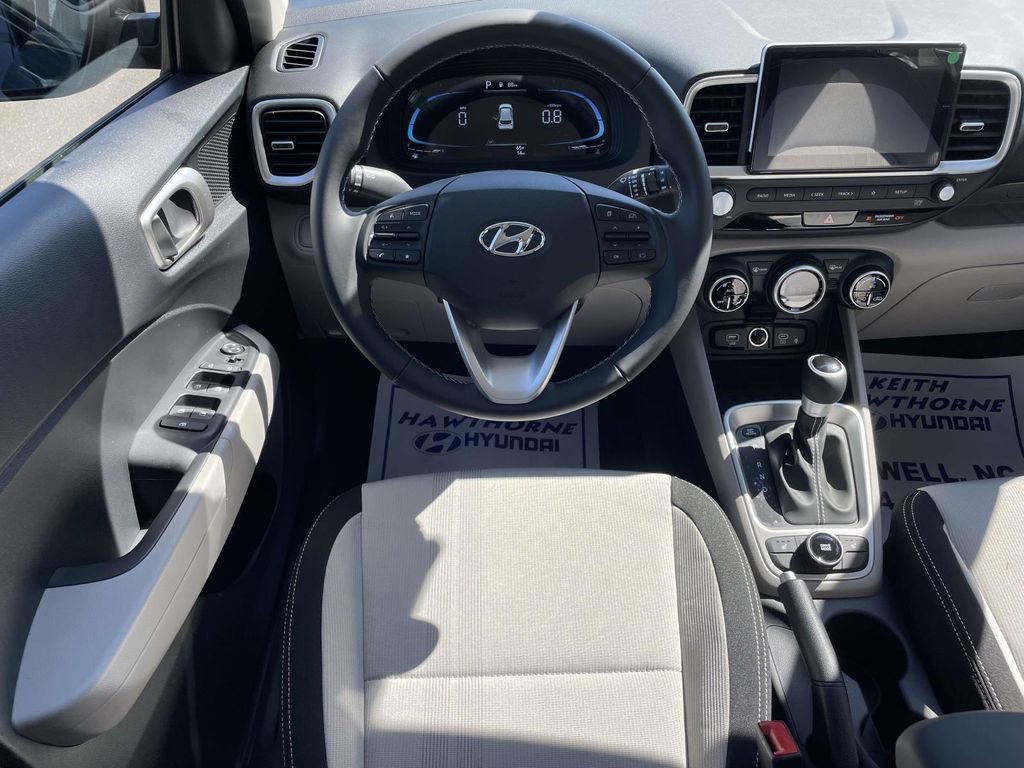 New 2026 Hyundai Venue SEL image 11