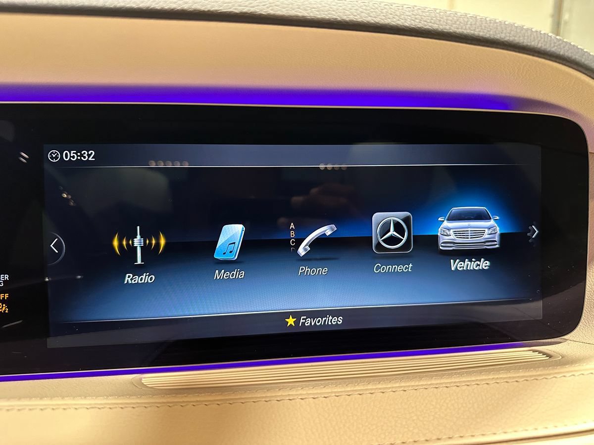 Used 2020 Mercedes-Benz S 560 4MATIC Sedan image 36