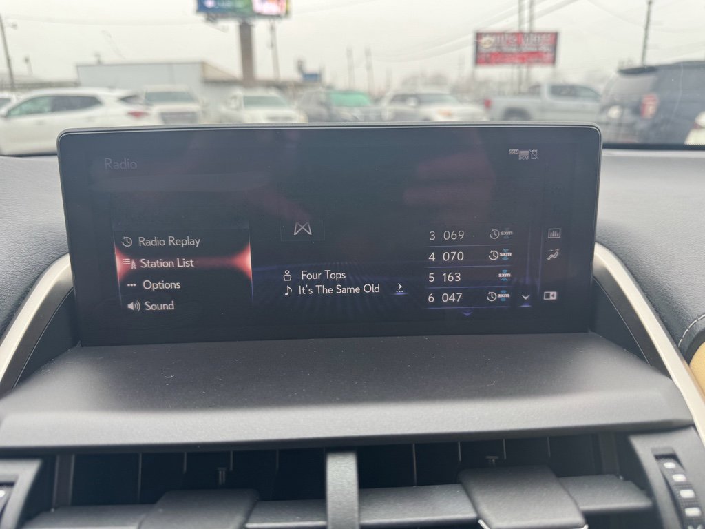 Used 2019 Lexus NX 300h AWD image 26