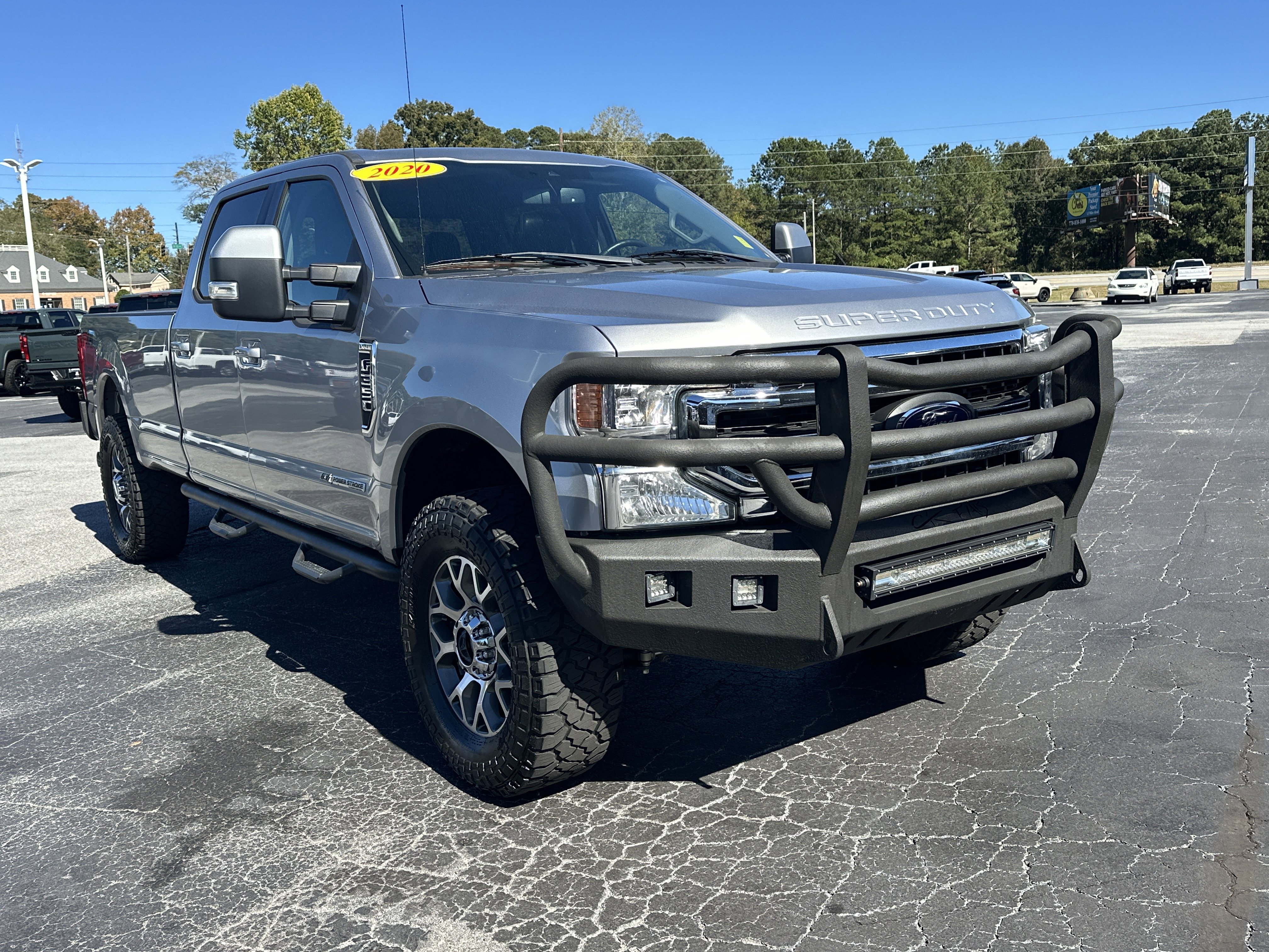 Used 2020 Ford F350 Lariat w/ Lariat Ultimate Package image 2