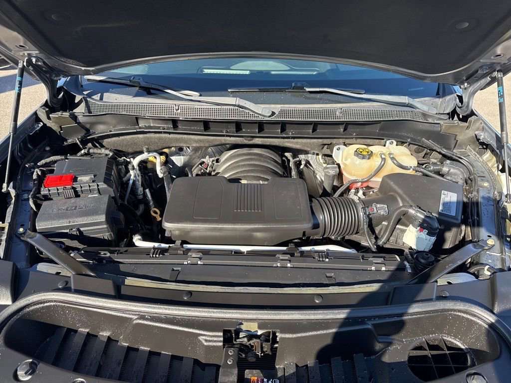 Used 2021 Chevrolet Suburban High Country w/ Premium Package RWD image 12