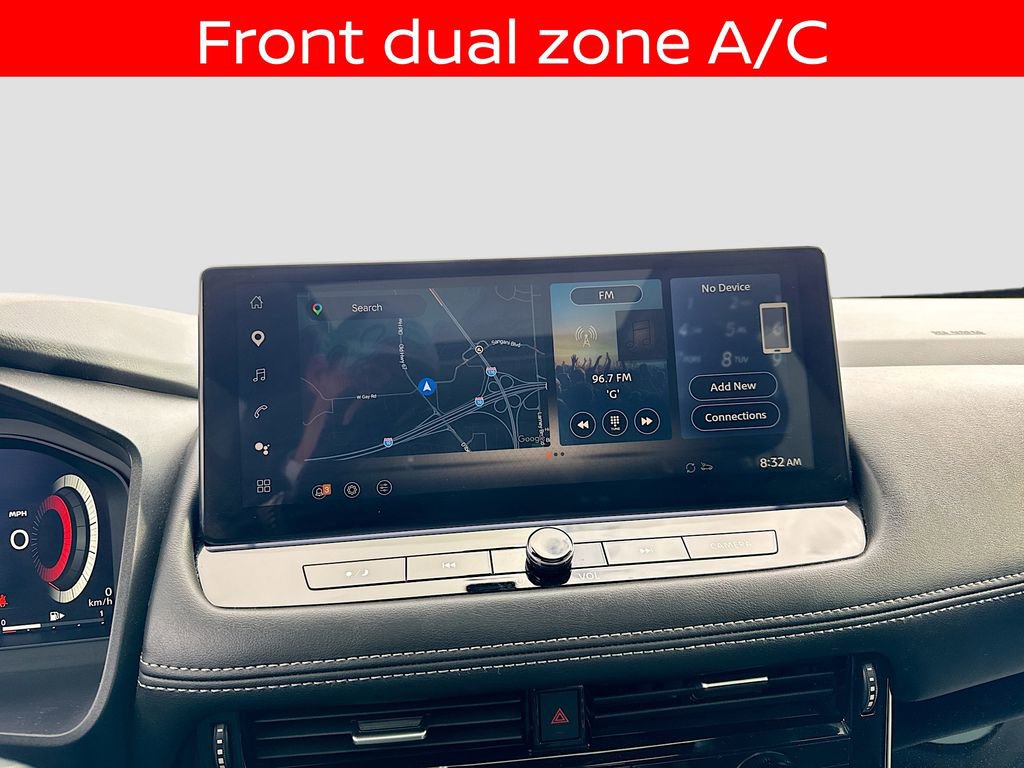 Used 2024 Nissan Rogue SL w/ SL Premium Package image 12