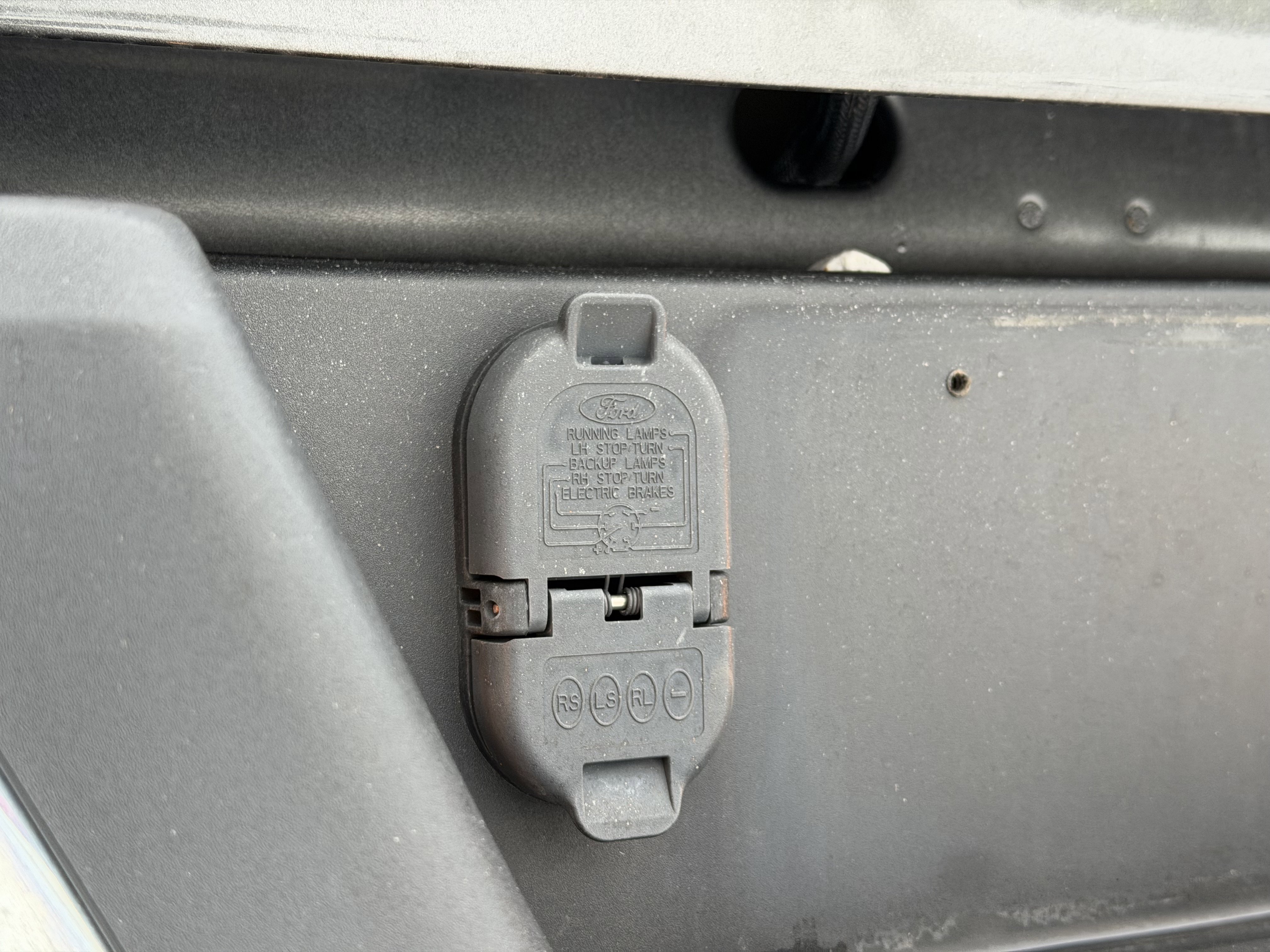 Used 2015 Ford F150 XLT w/ Equipment Group 301A Mid image 35