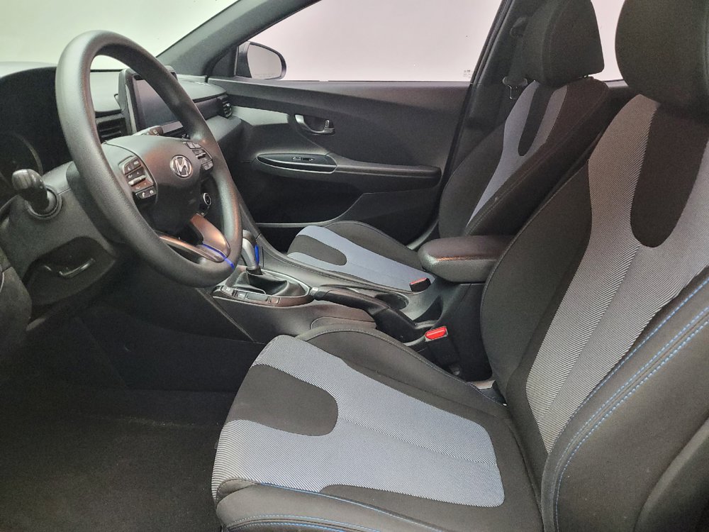 Used 2020 Hyundai Veloster 2.0 FWD image 17