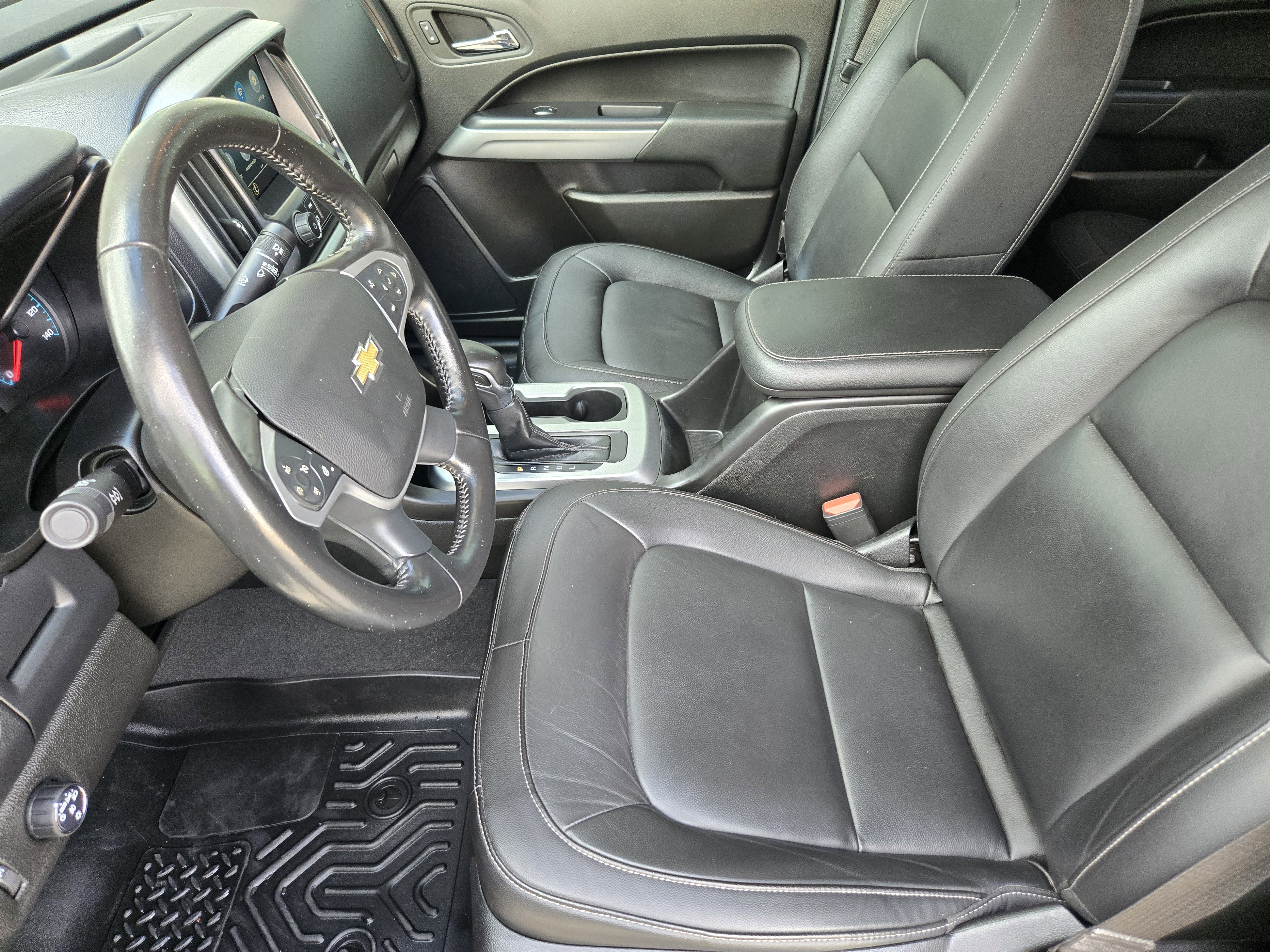 Used 2022 Chevrolet Colorado LT w/ Luxury Package image 9