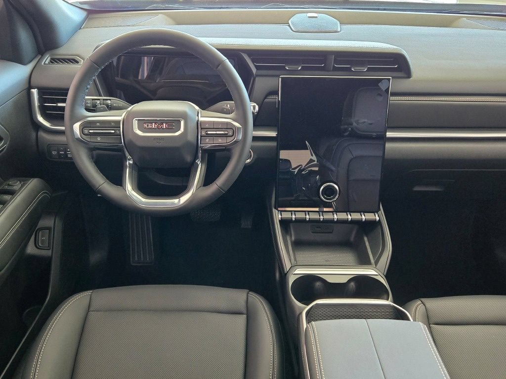 New 2027 GMC Terrain Elevation w/ Elevation Premium Package AWD/4WD image 3