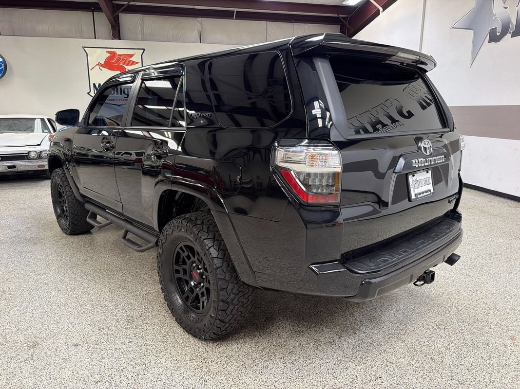 Used 2018 Toyota 4Runner TRD Pro AWD/4WD image 5