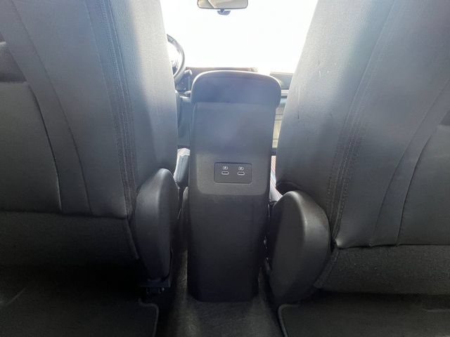 Used 2025 Nissan Kicks SR AWD/4WD image 30