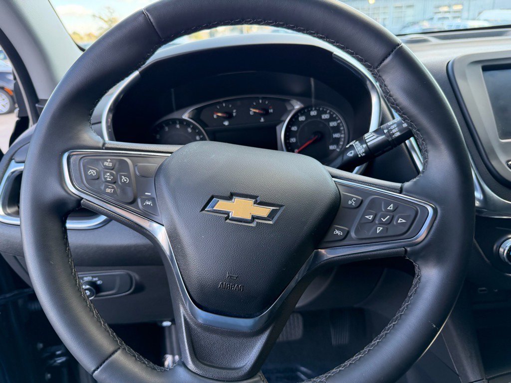 Used 2023 Chevrolet Equinox LT w/ Driver Convenience Package image 19