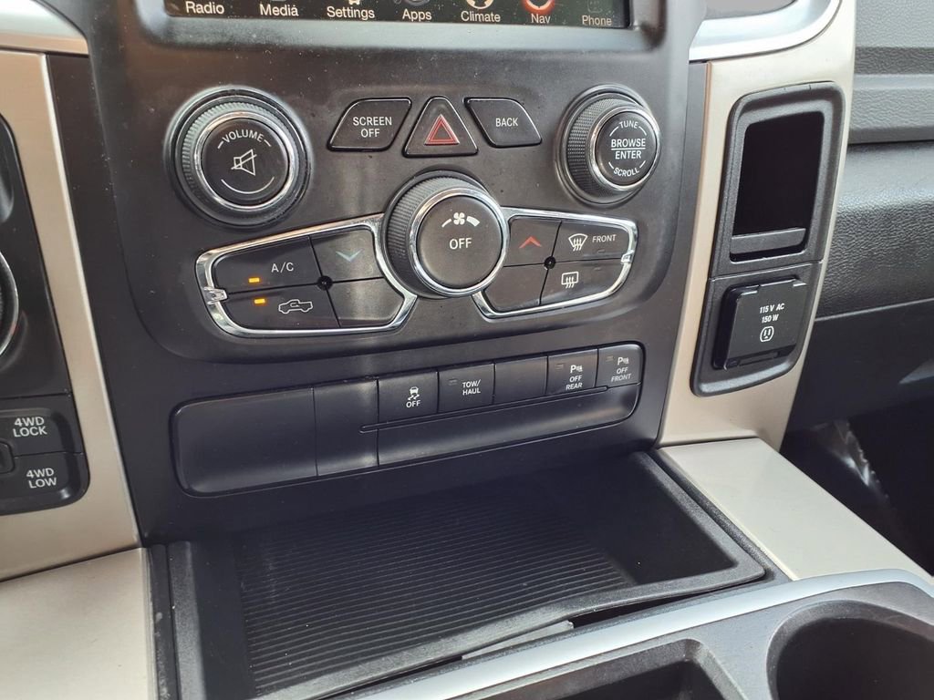Used 2015 RAM 1500 Big Horn AWD/4WD image 9