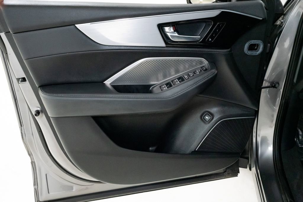 Certified 2023 Acura MDX SH-AWD image 8