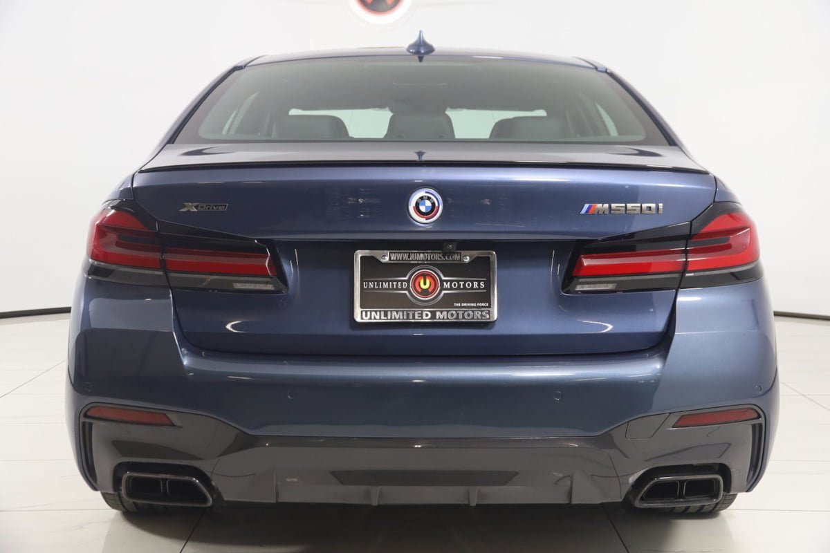 Used 2023 BMW M550i xDrive w/ Executive Package AWD/4WD image 58